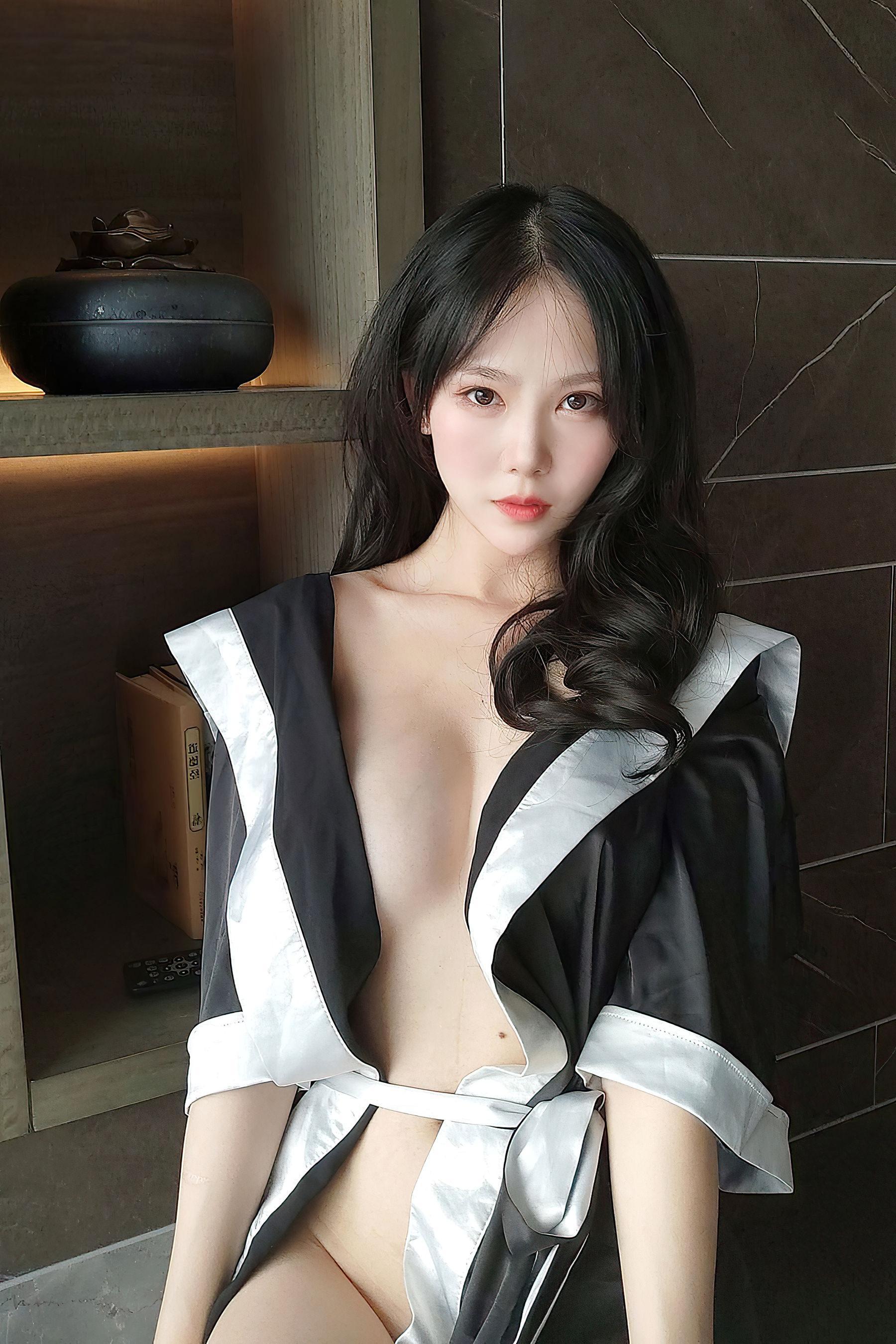 [网红COSER] 抖娘-利世图集 – 今夜不归(4)