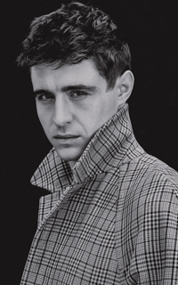 Max Irons A0jG5FbR_o