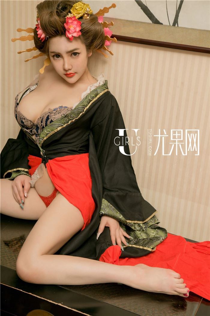 尤果网95后小美女温鈊怡妖娆日式和服这是av封面吗(8)