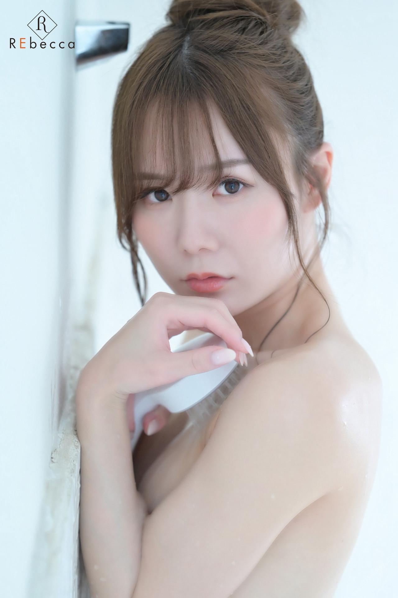 MIRU みる, Rebecca 写真集 新しい私が待ってる S級アイドル Set.03(31)