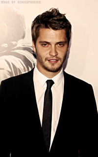 Luke Grimes OCAprVaH_o