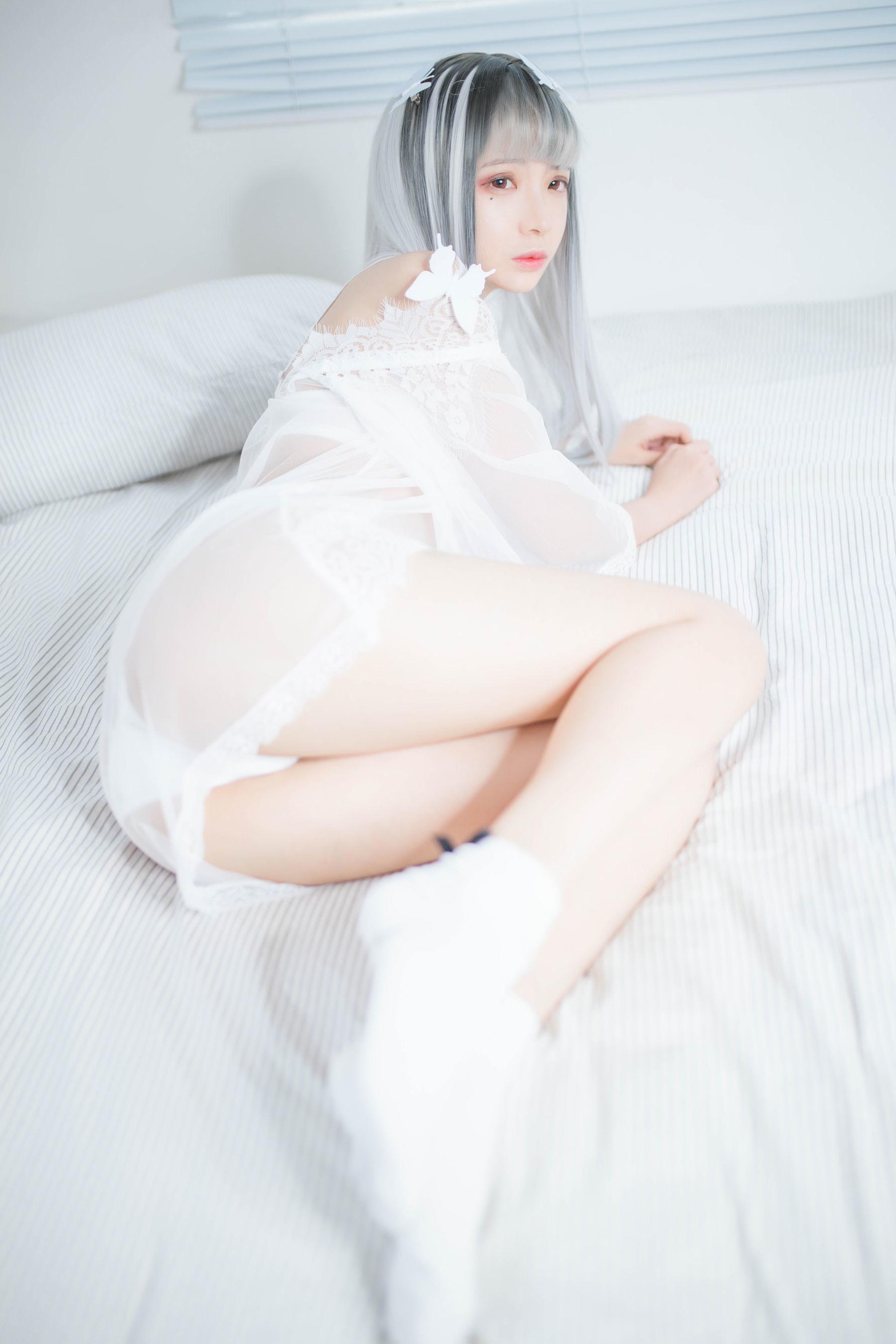 [网红COSER] 疯猫ss – 透明白纱 写真集(27)