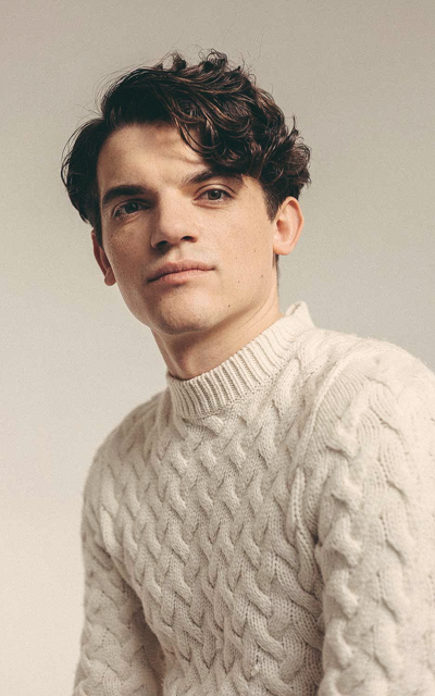 Edward Bluemel AuBcIS0Z_o