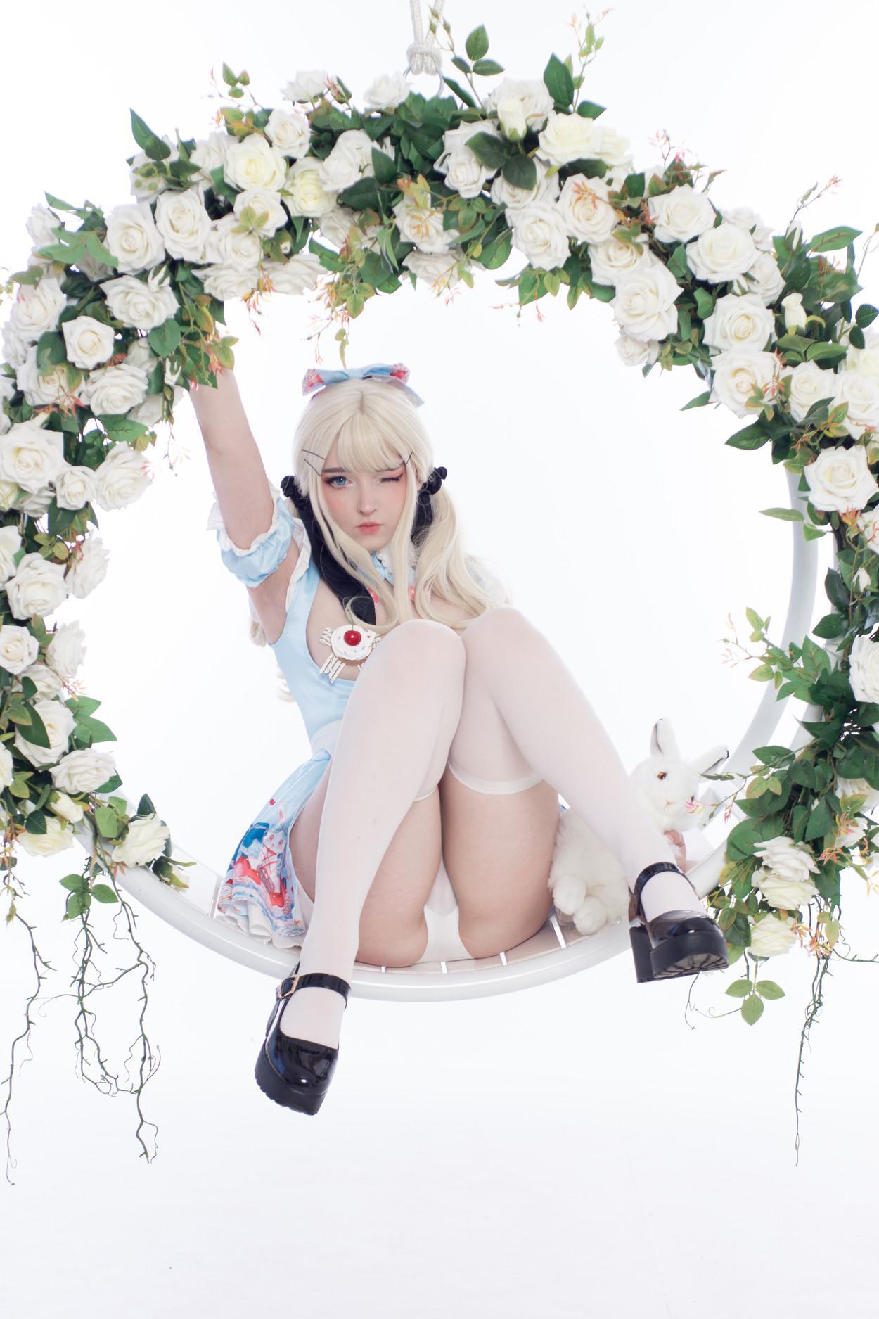 Cosplay Candy_Ball Alice in Easterland(8)