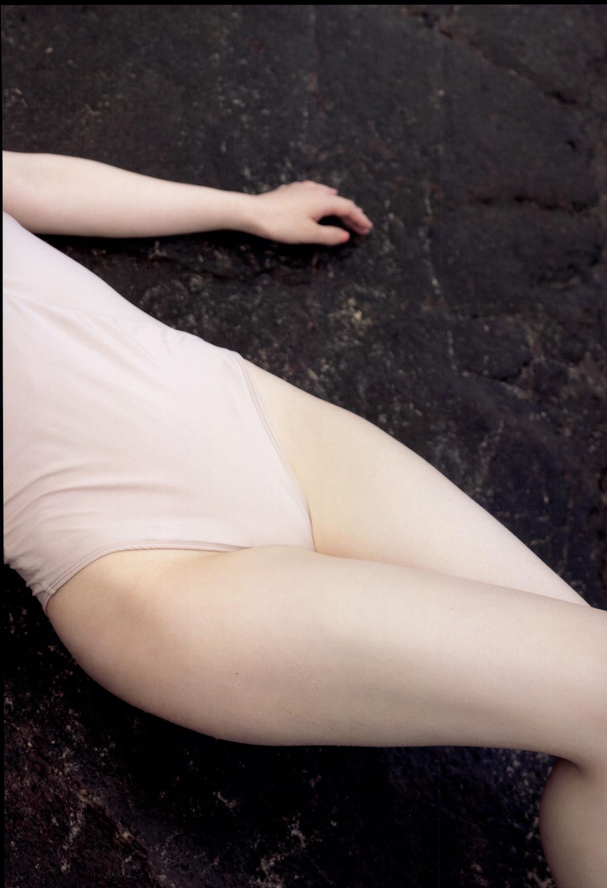 Mizuki Fukumura 譜久村聖, 写真集 「Last Scene」 Set.04(7)