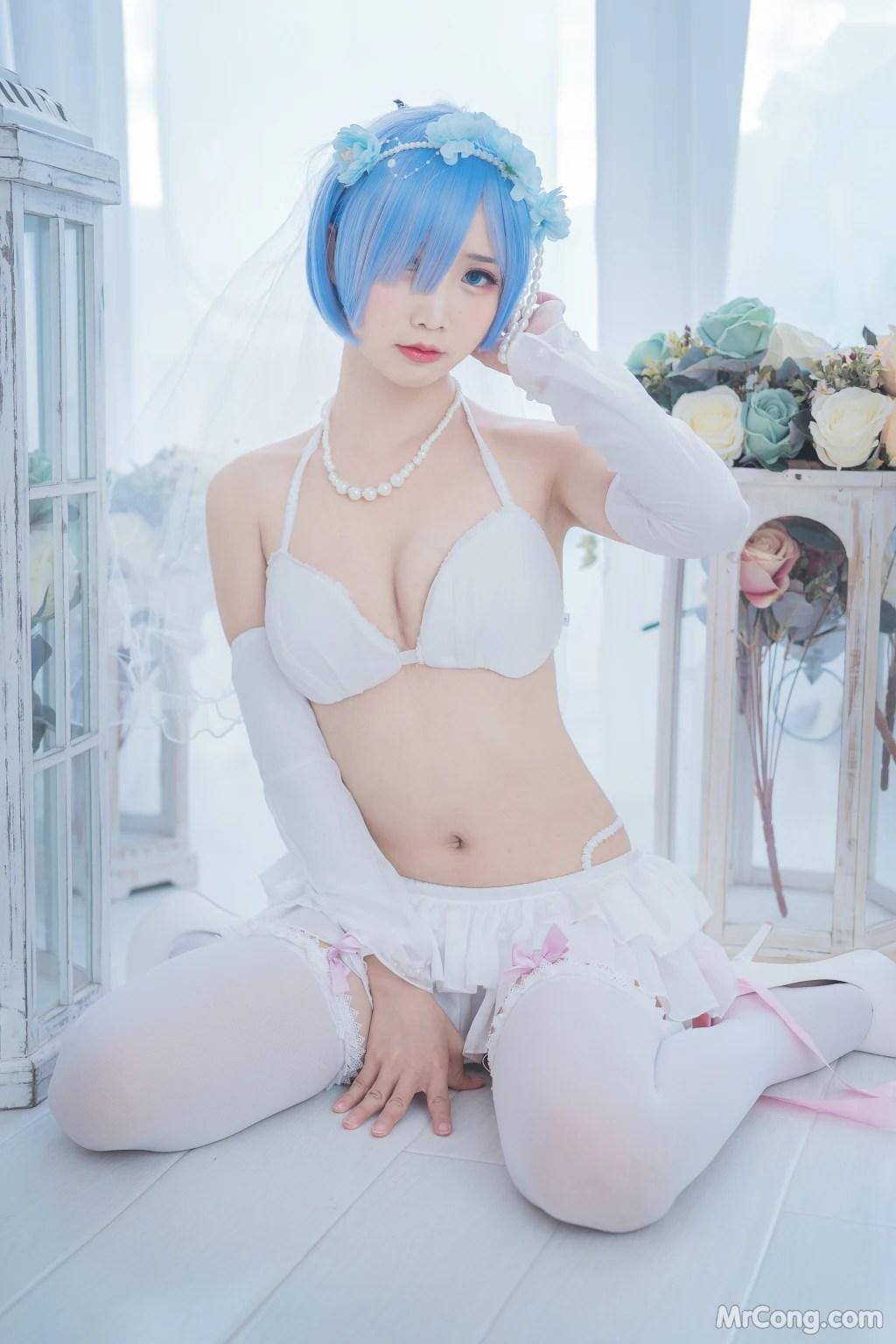 Coser@面饼仙儿 No.044: 花嫁蕾姆 (28 photos)
