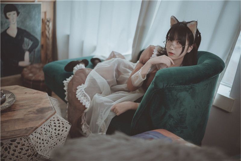 Cosplay逐月su - 透明女仆写真(17)