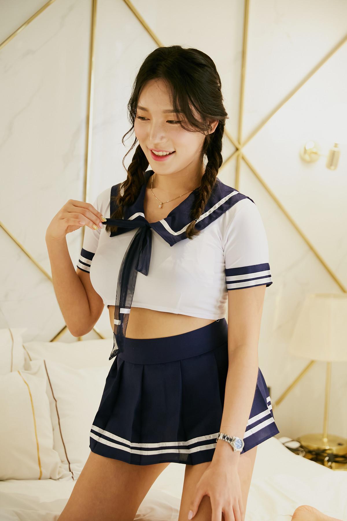 MINI 미니, Photobook #1 Cutie Mini(23)