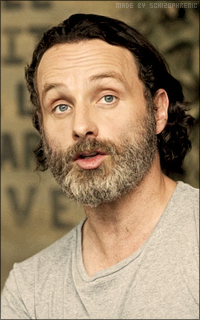 Andrew Lincoln IH0LdVPx_o