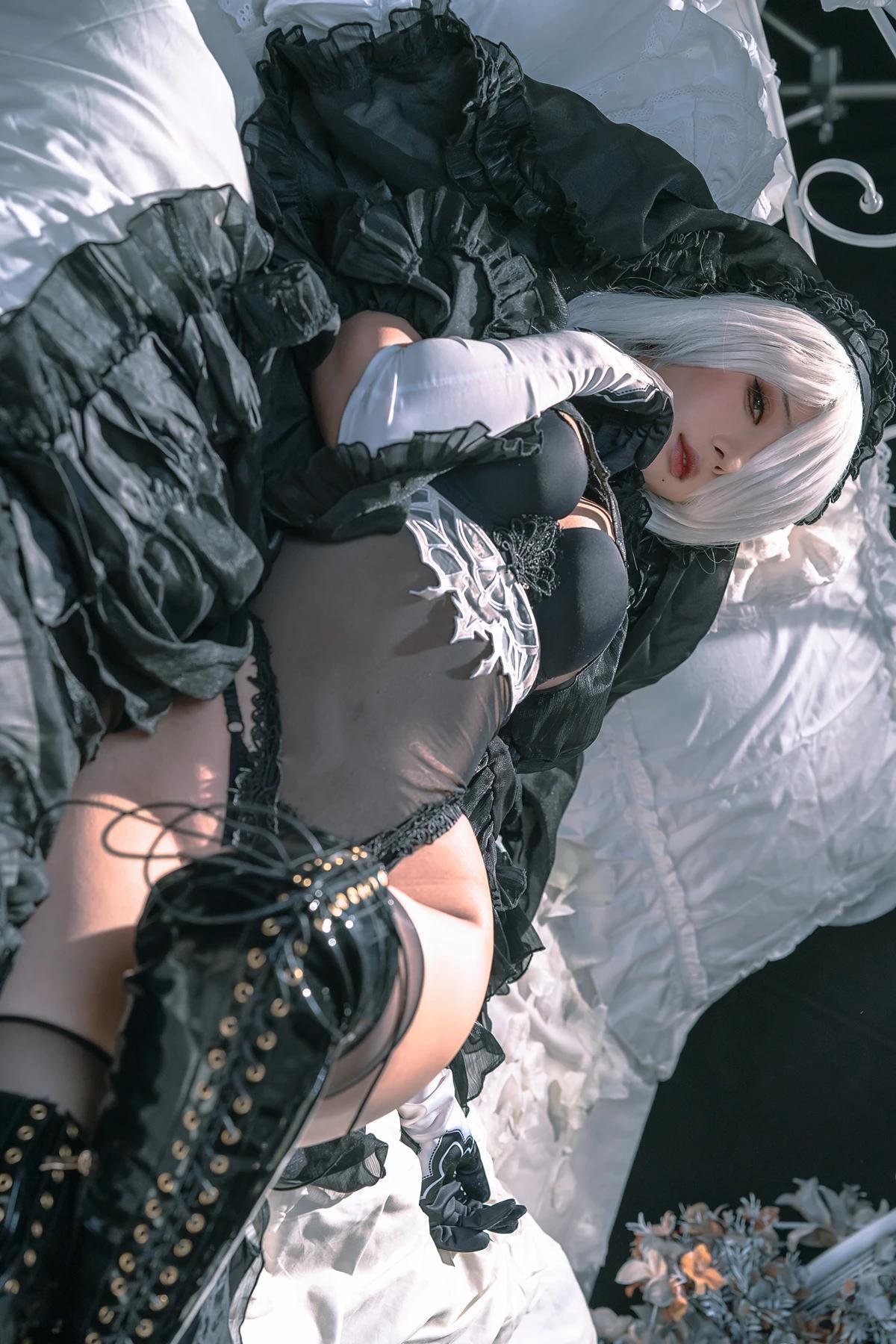 Cosplay 云溪溪Yunx1x1 & 奶桃 – 2B本 YoRHa No.2 Type B 上 Set.02(31)