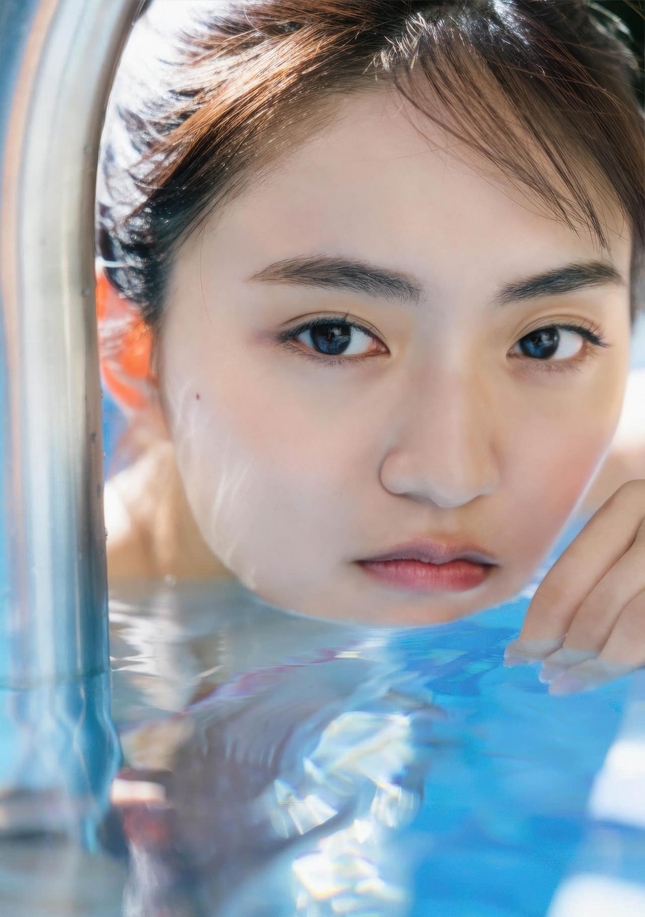 Runa Toyoda 豊田ルナ, 写真集 『Good to see Moon』 Set.03(16)