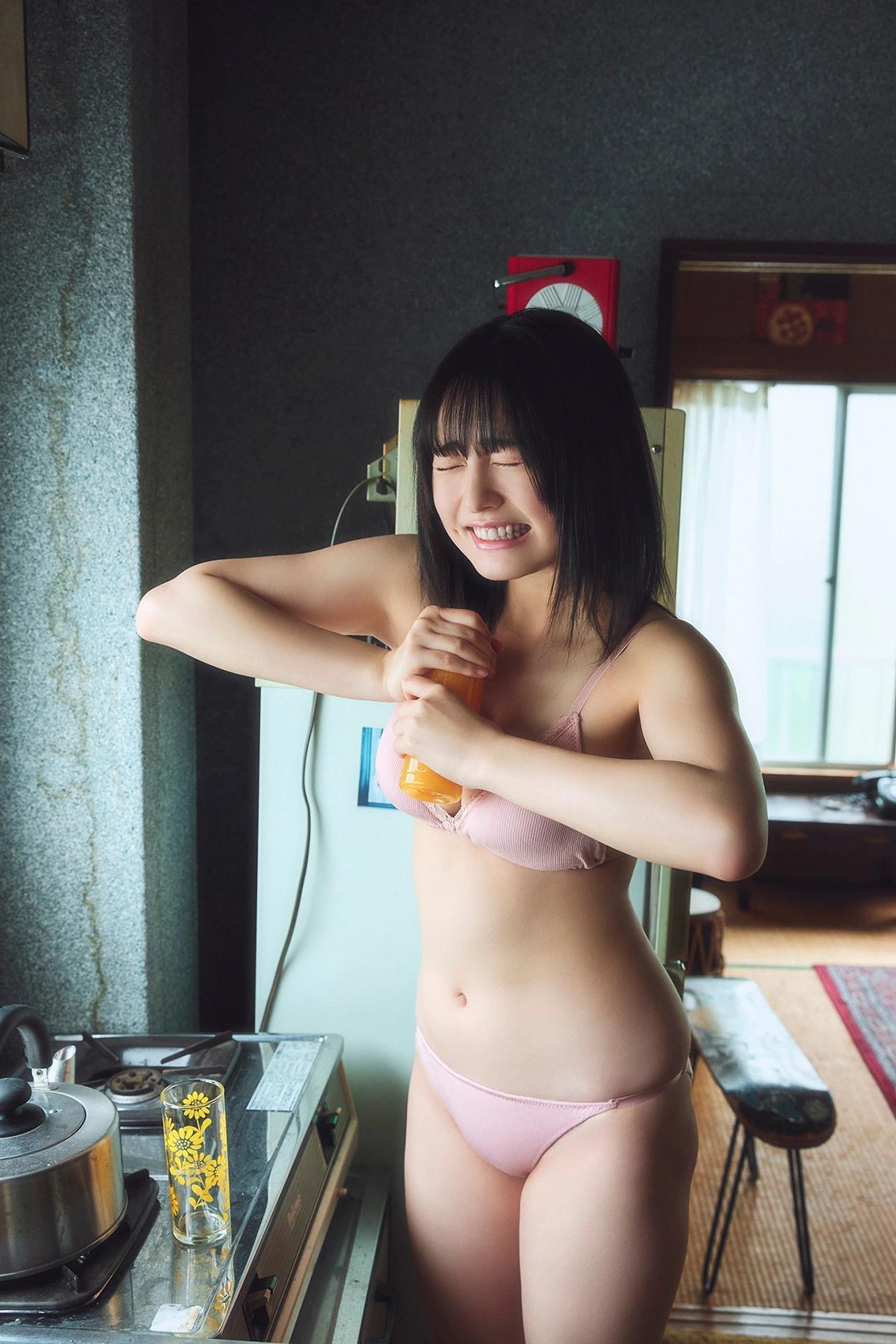 Miu Shirahama 白濱美兎, 週チャンデジグラ 「夏、背伸び」 Set.01(12)