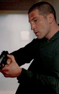 Jon Bernthal  KfT09Iud_o