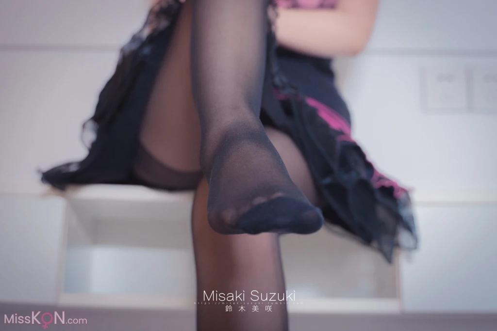 Coser@铃木美咲 (Misaki Suzuki): 小恶魔般挑衅的美少女5 (33 photos )(1)