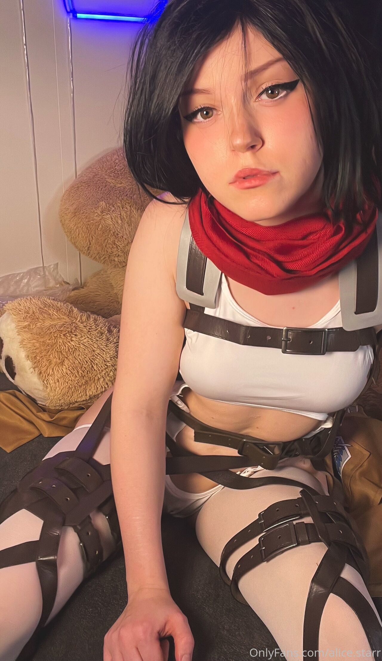 Alice Starr - Mikasa Ackerman