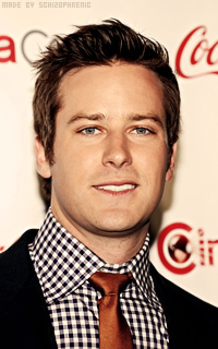 Armie Hammer Z1znaB06_o