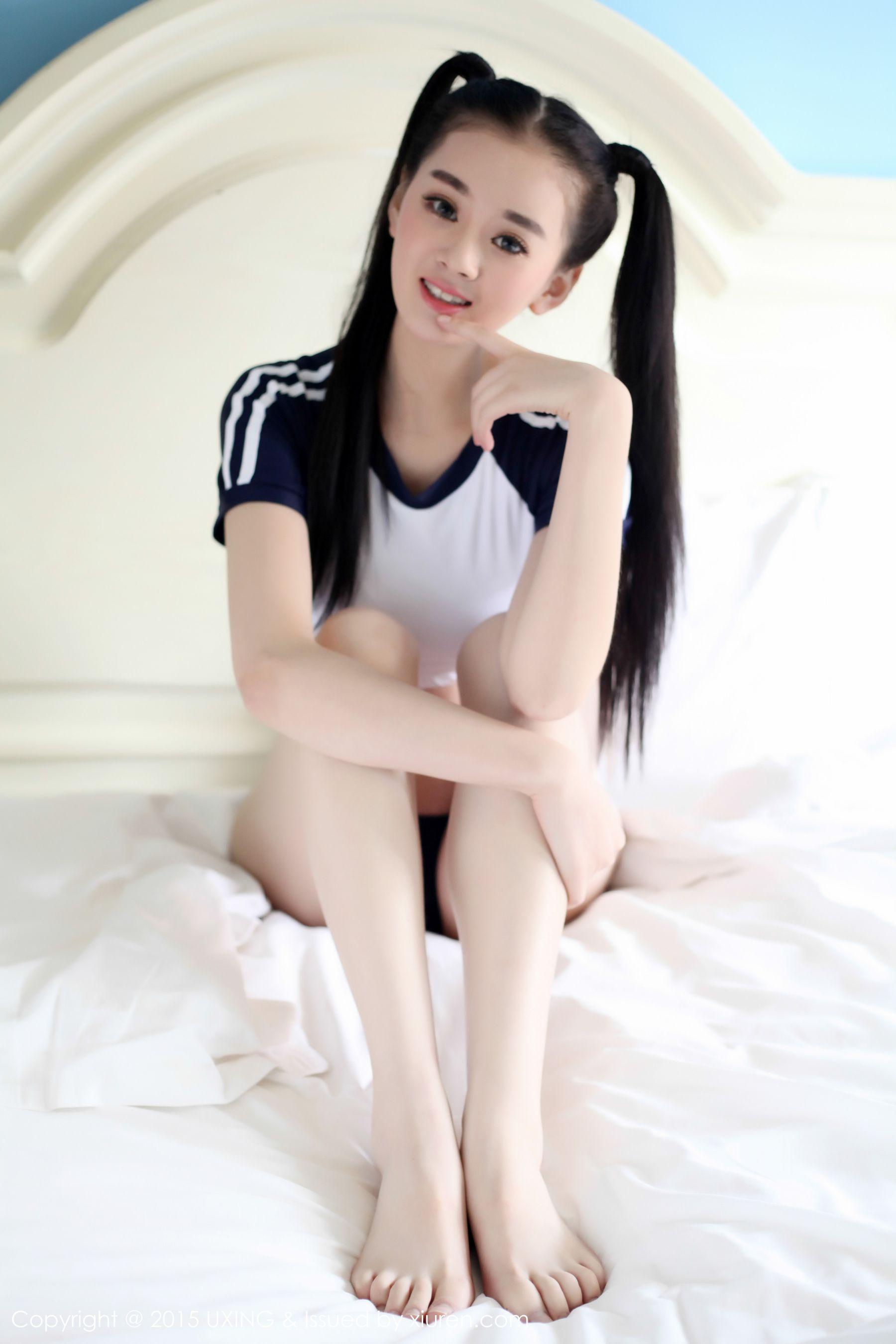 温馨baby – 极品美少女校服系列 [UXING优星馆] Vol.027 写真集(8)