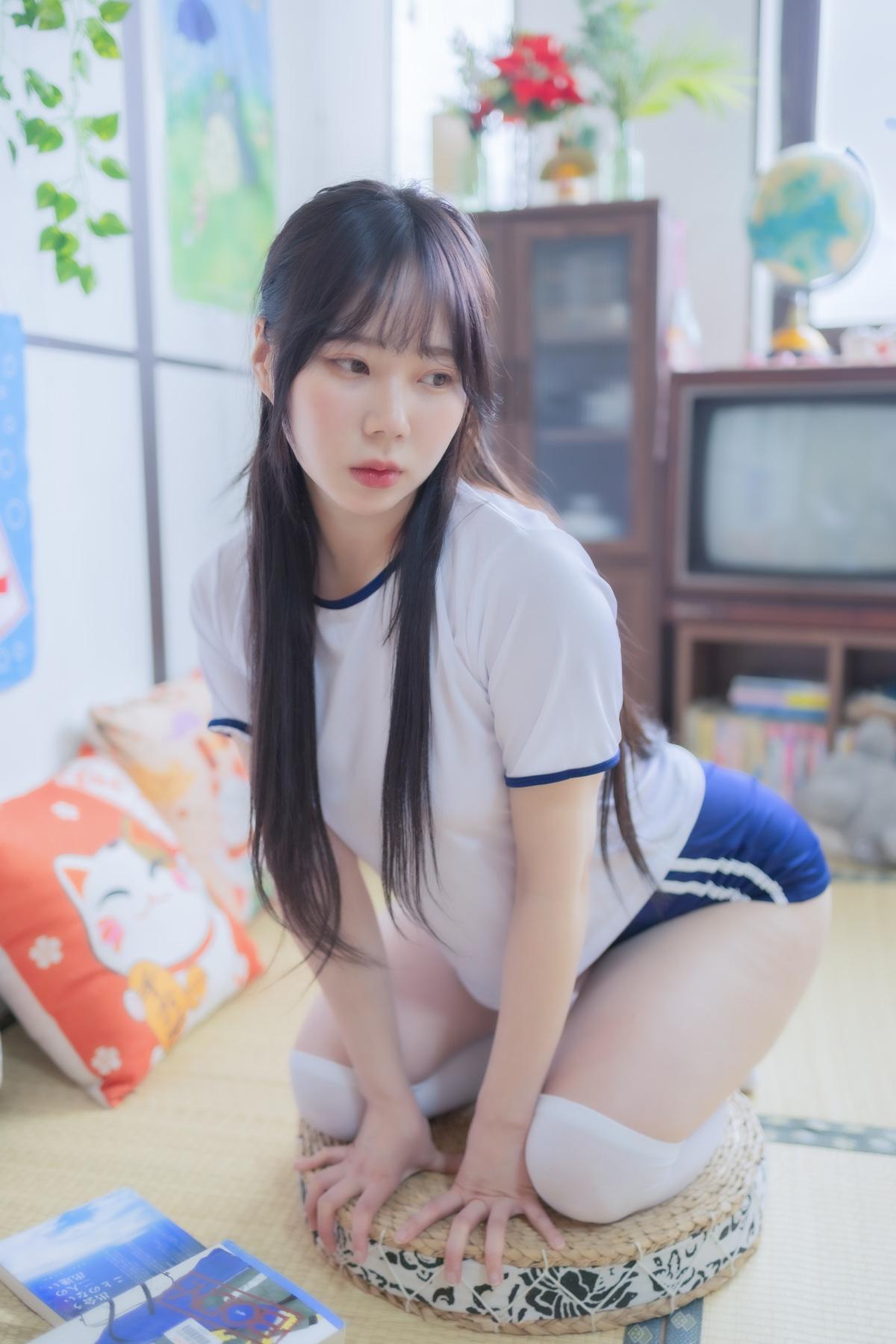 Myua 뮤아, Photobook ‘School Uniform’ Set.02(10)