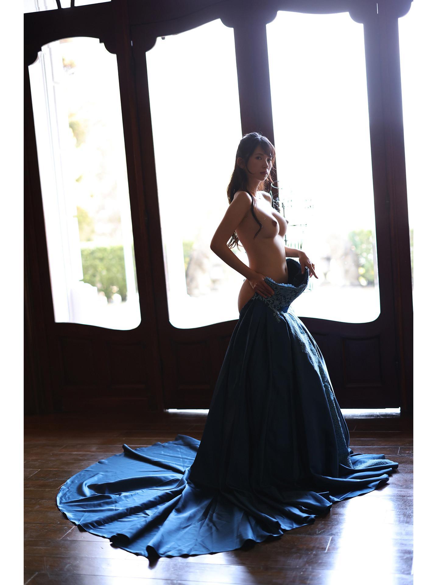 Miho Machiyama 街山みほ, ヌード写真集 『Phantom』 Set.02(15)