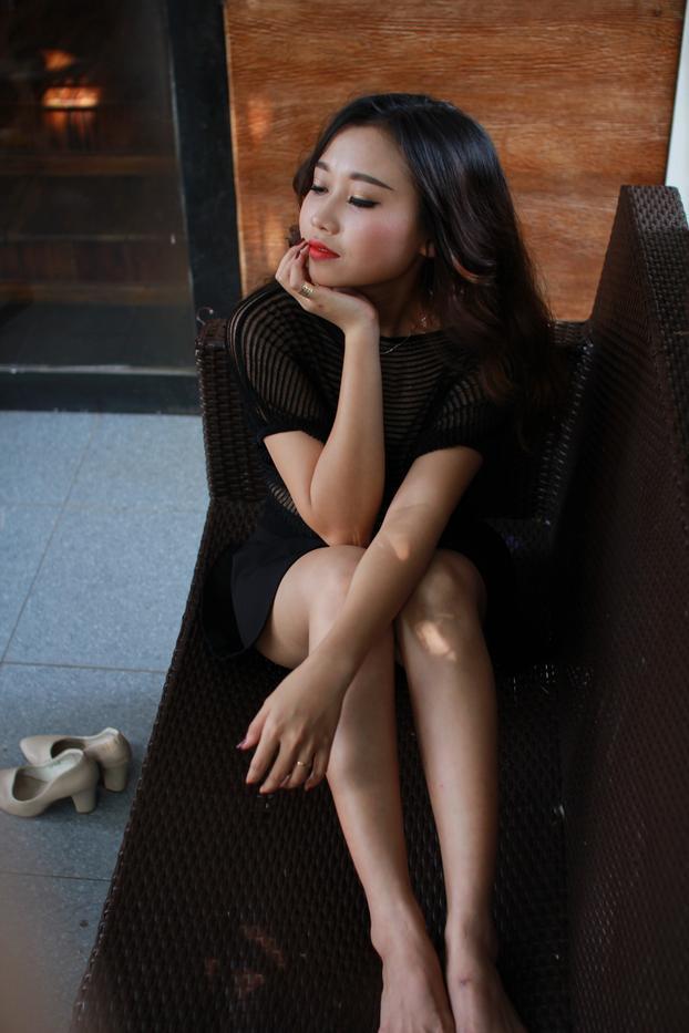 Beautiful Asian girl shows off her petite body wearing a sexy black dress(7)