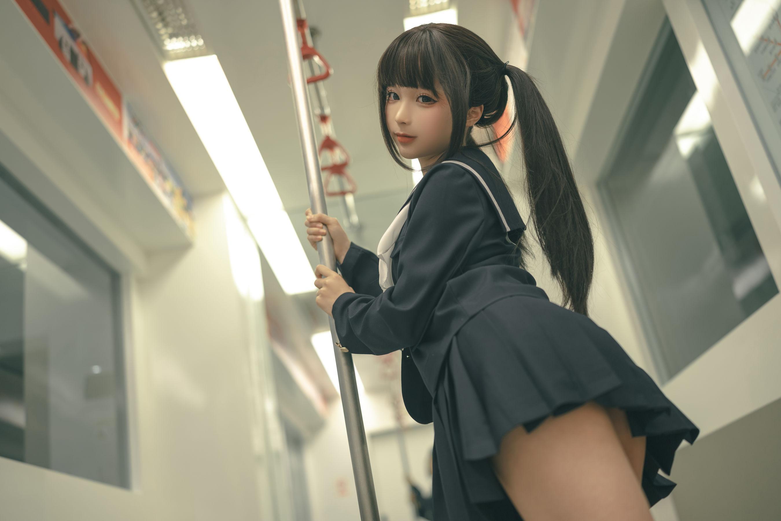 [福利女神cosplay] 动漫博主蠢沫沫 - 任务 绅士版/35P(18)