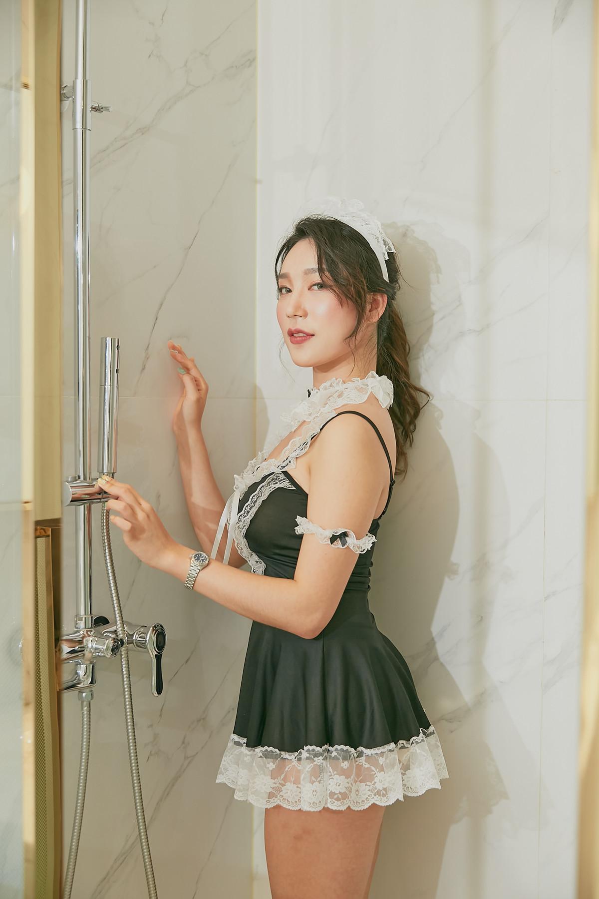 MINI 미니, Photobook #6 Your Maid(27)