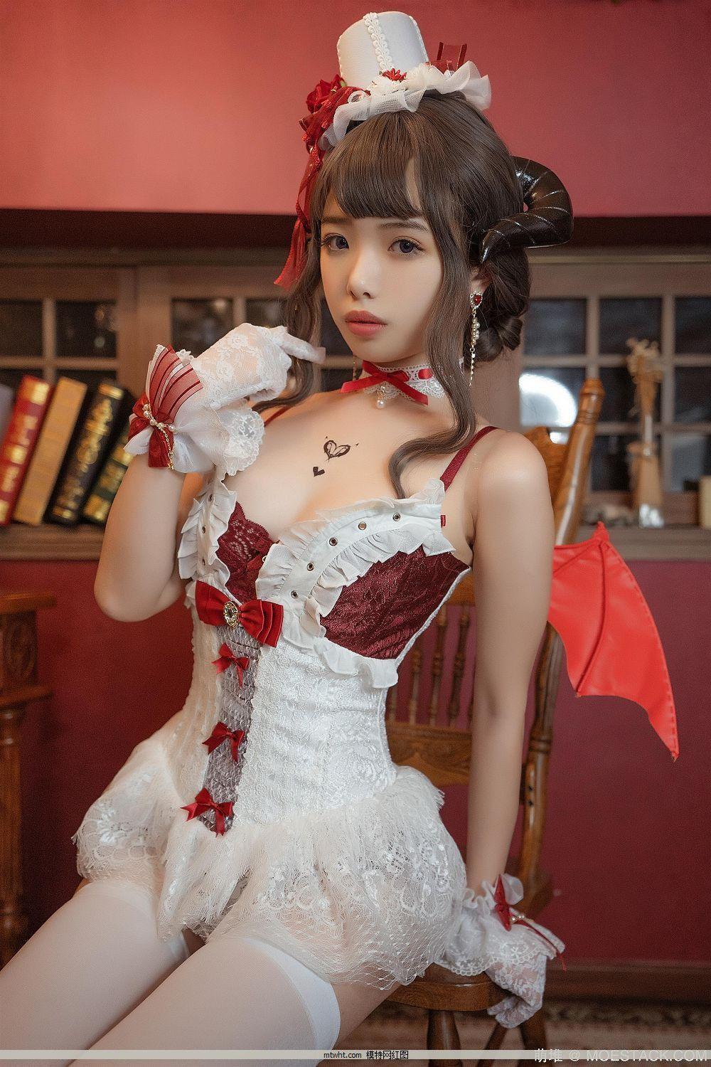 微博红人Coser2.5次元写真@雯妹 NO.018 魅魔本 Elegant devil[35P](12)