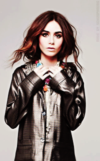Lily Collins - Page 2 AyZUzfWY_o