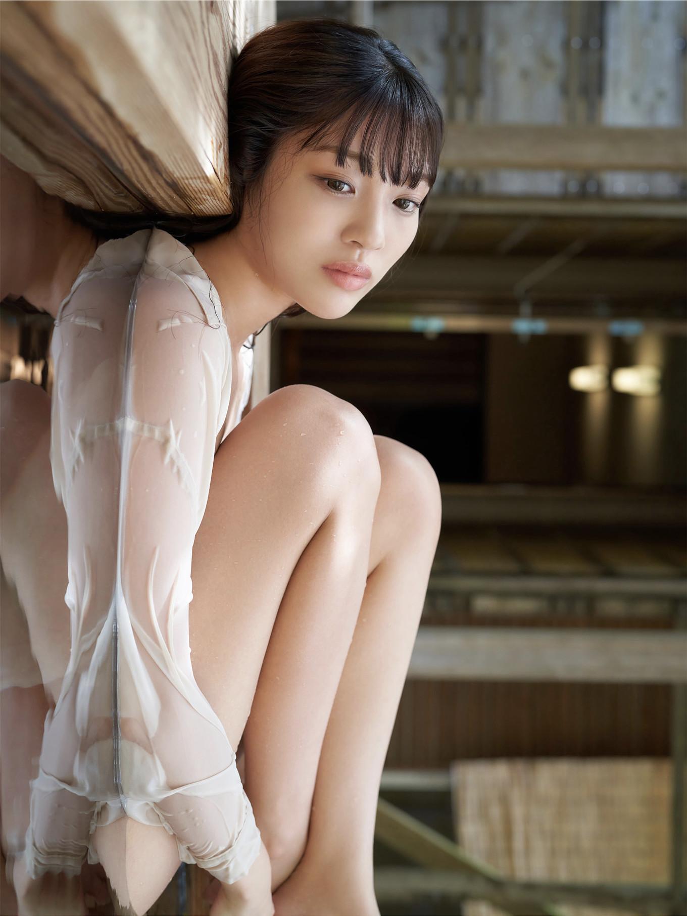 Himari Kinoshita 木下ひまり, FRIDAYデジタル写真集 「Silky Milky vol.1」 Set.01(8)