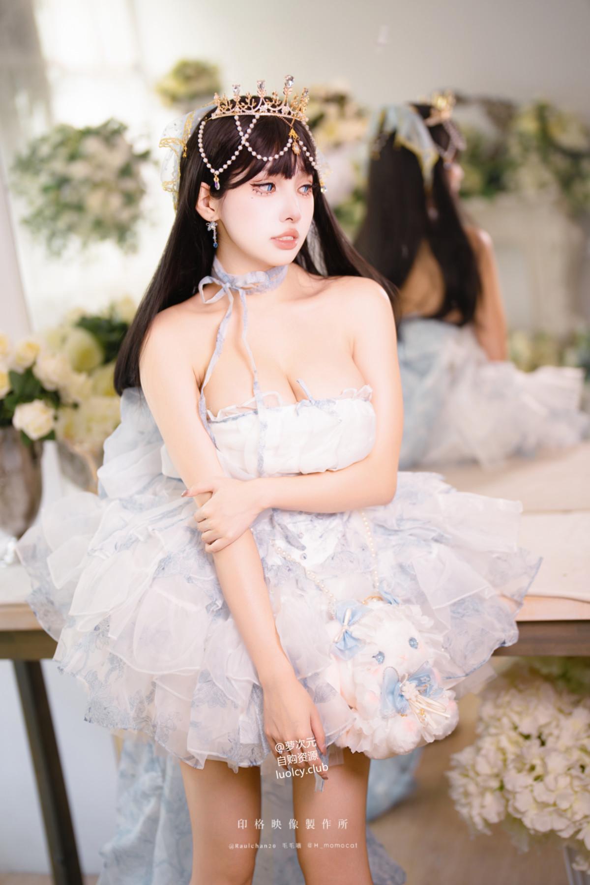 慕慕Momo, ヌード写真集 Birthday Day 永遠的小公主(8)