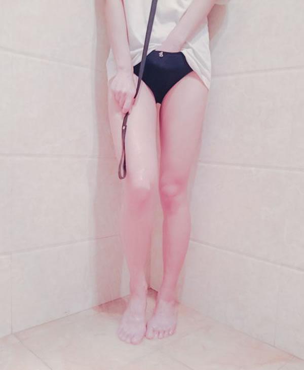 秀爱爱原版VIP拘束调教无圣光套图