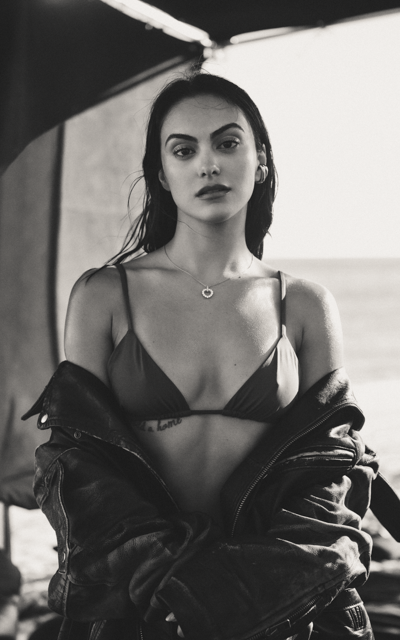 Camila Mendes - Page 3 ITg24G86_o