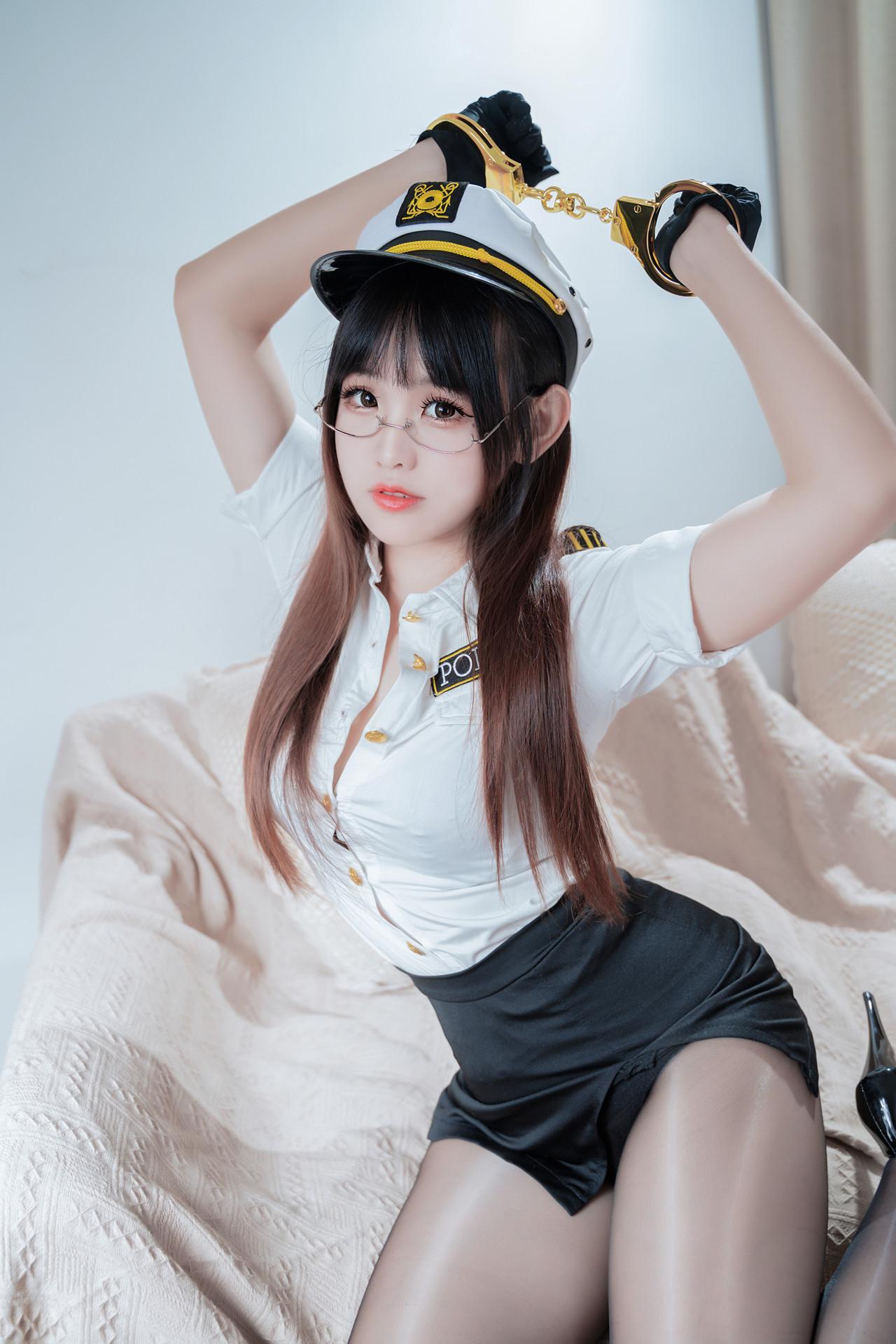 Cosplay miko酱ww 缠绕女警(5)