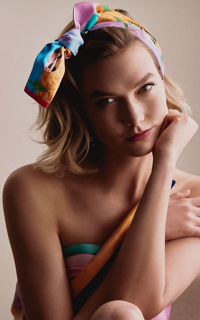 Karlie Kloss BS9vjX2t_o