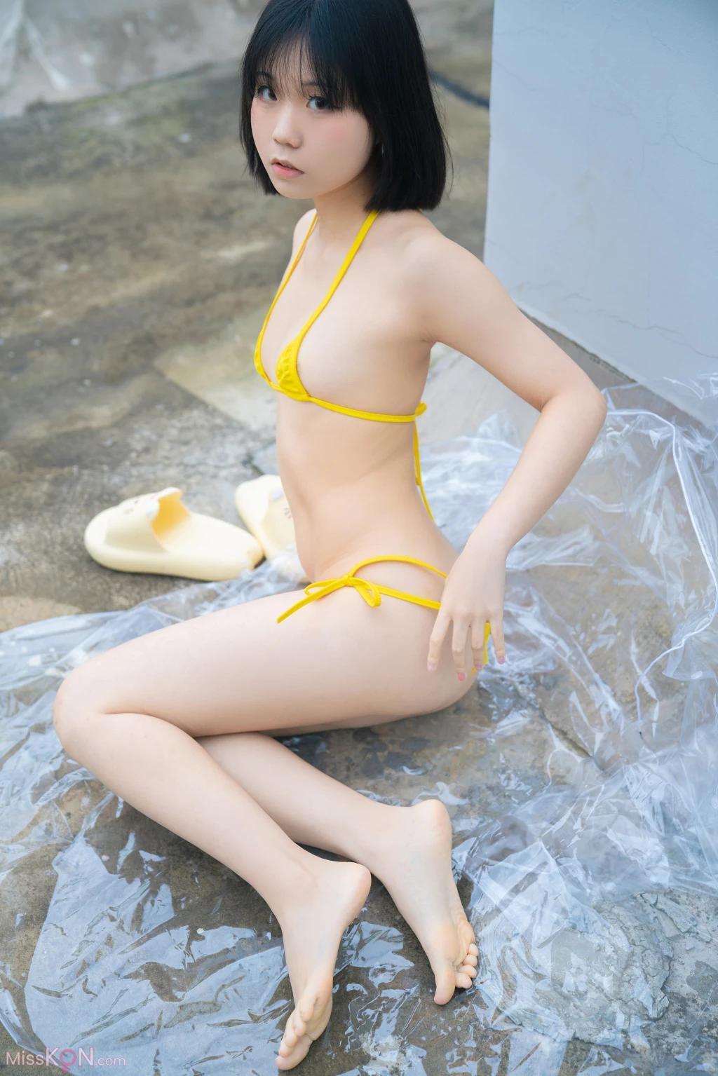 Coser@一只小栗奈: 天台小雨衣 (169 photos )(36)
