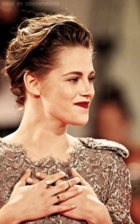 Kristen Stewart CgIZt8aL_o