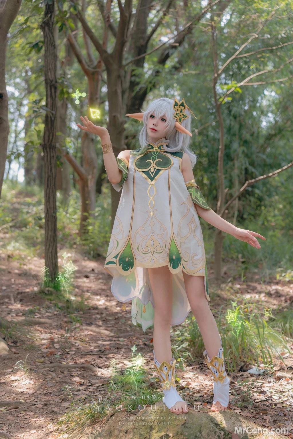 Coser@黏黏团子兔: 万年萝莉纳西妲&0.2s (65 photos )(53)