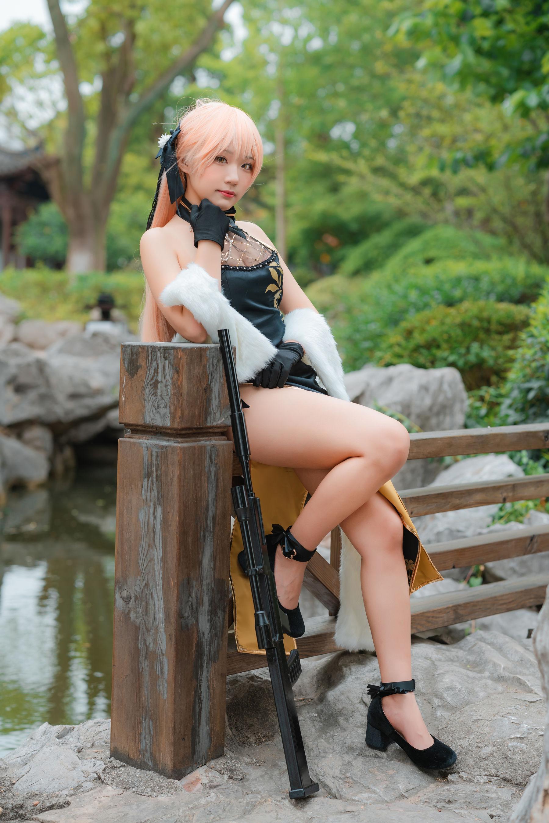 [网红COSER] Mime弥美 – 少女前线 OTS-14 紫雨心 写真套图(11)