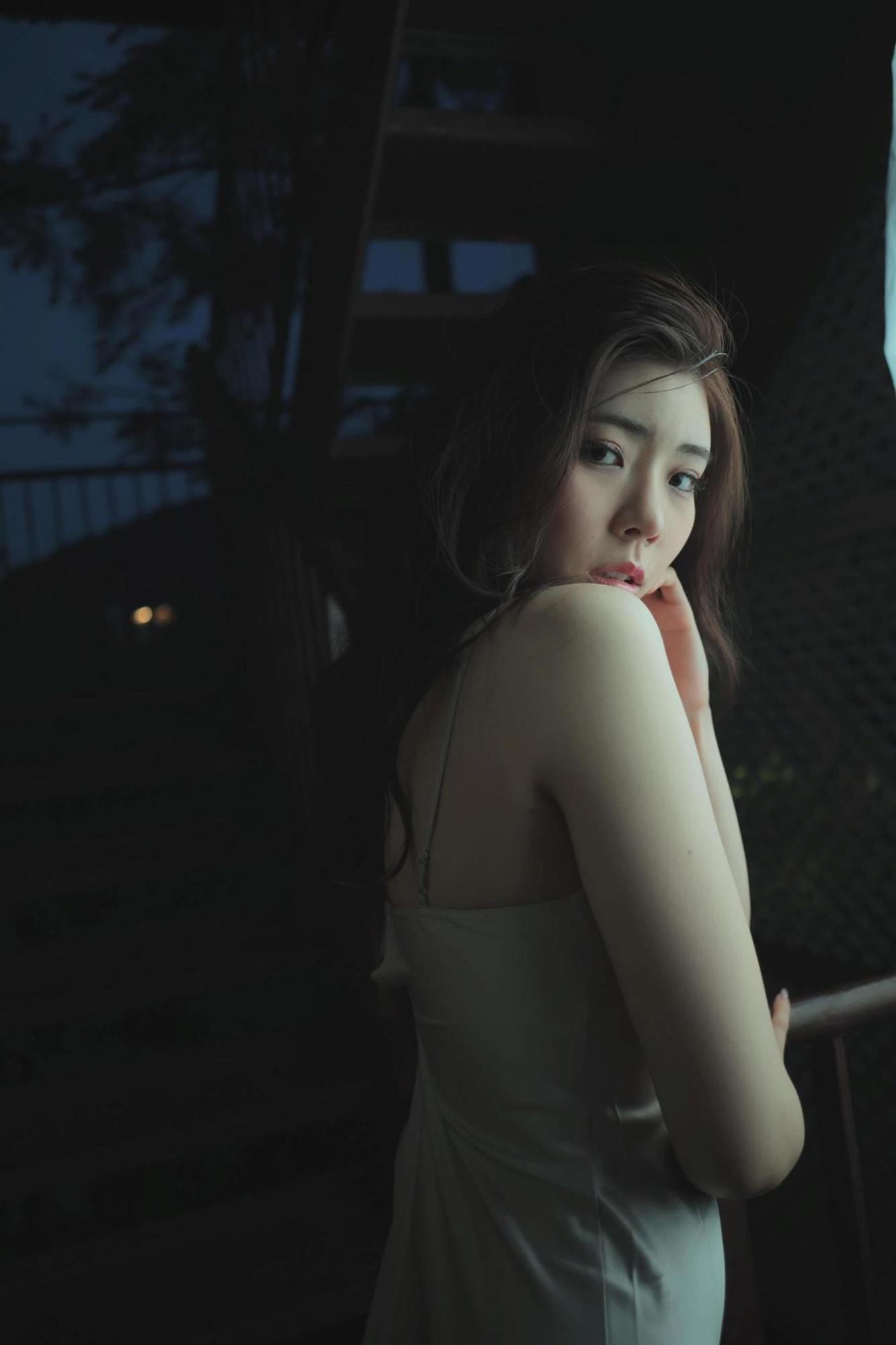 Rei Kamiki 神木麗, 写真集 ひとつなぎBOOKS 「Ather Vol.1」 Set.01(7)