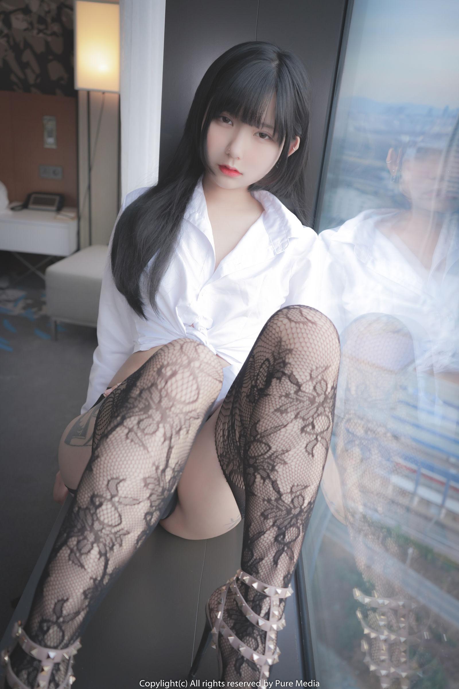 Pure Media Vol. 056 Hizzy(60)