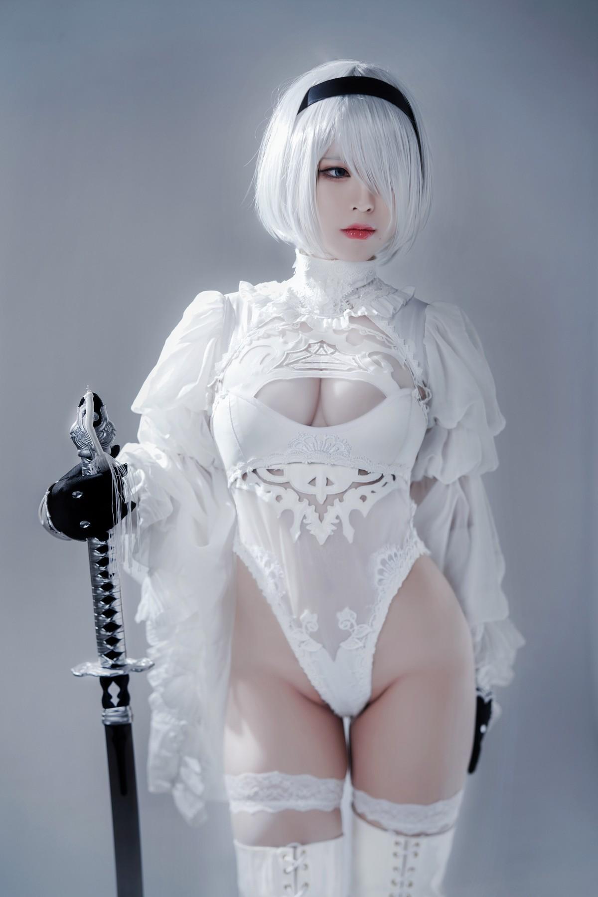 Cosplay 半半子 Automataヨルハ二号B型 白いドレス(25)