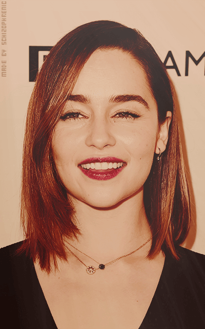 Emilia Clarke 7TyW3gPw_o