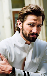 Michiel Huisman JJwuGKzD_o