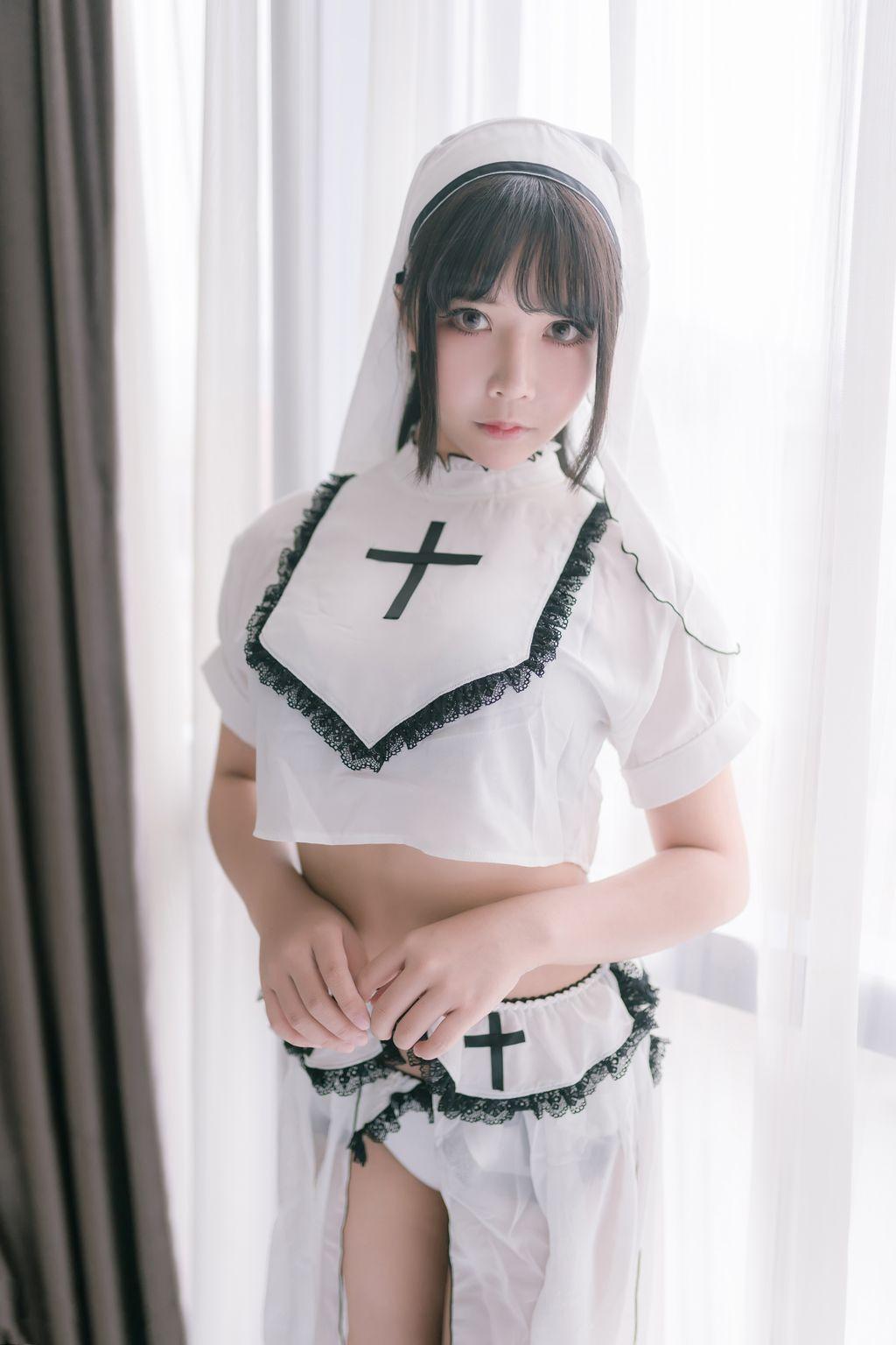 Coser@抱走莫子aa Vol.004: (42 photos)
