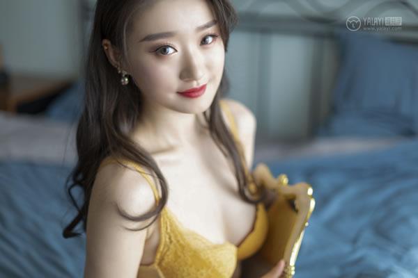 雅拉伊Y290心怡-娇滴滴小美女私房写真(17)