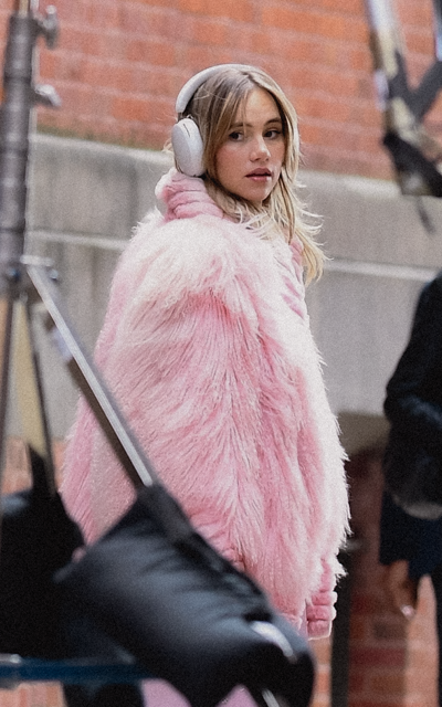 Suki Waterhouse 3joTk2wz_o