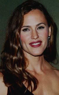 Jennifer Garner AyGzHLun_o