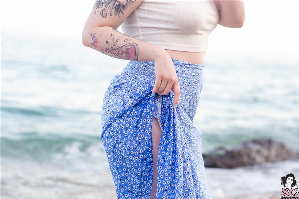 Murmie Suicide, Secret cove