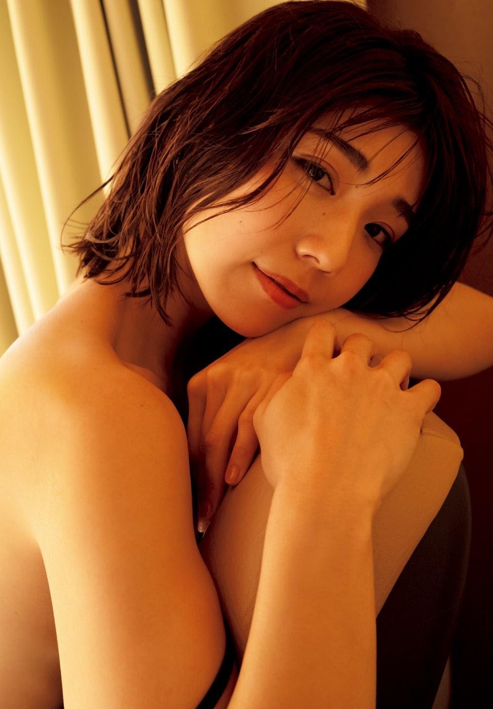 Yuki Fujiki 藤木由貴, Weekly Playboy 2021 No.05 (週刊プレイボーイ 2021年5号)(9)