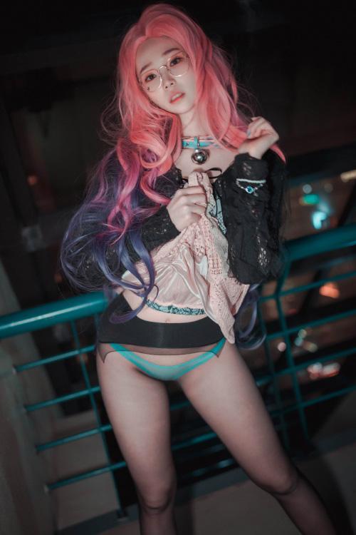 Bambi 밤비, [DJAWA] Seraphine The Starry-Eyed Songstress Night Walker